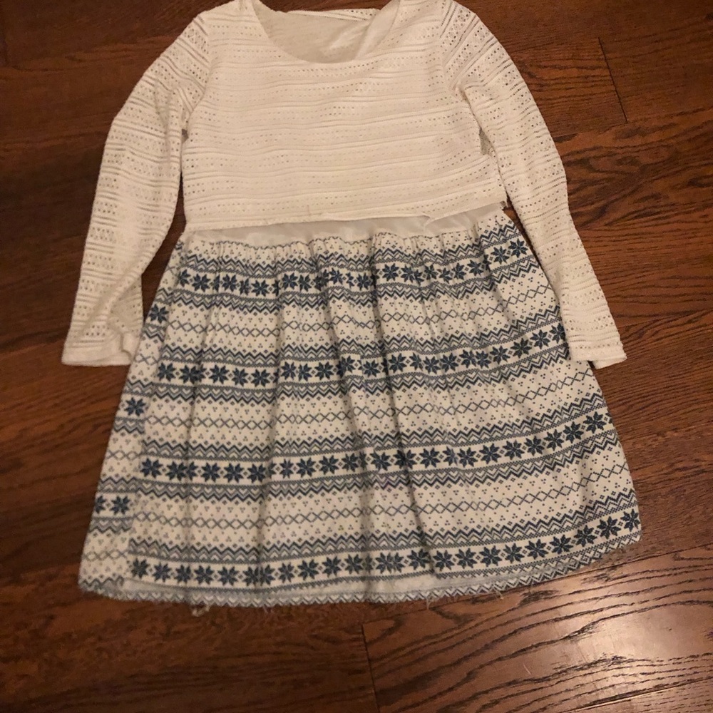 Pleated A-Line Dress in White and Blue with Long Cuffed Sleeves